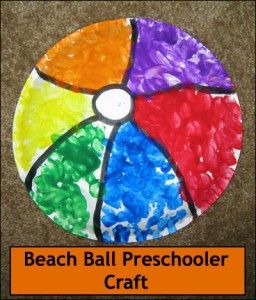 Beach Ball Craft- I am going to cut separate color segments to be glued on by our toddlers. Beach Ball Crafts, Beach Crafts For Kids, Summer Preschool Crafts, Preschool Craft, Preschool Projects, Summer Preschool, Daycare Crafts, Classroom Crafts, Toddler Art