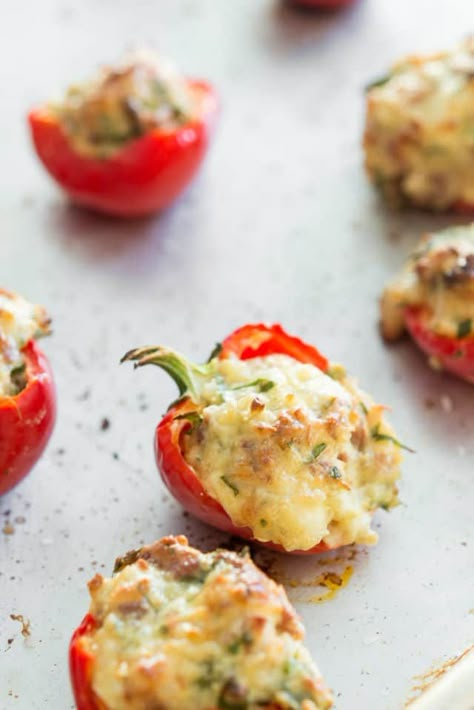 Stuffed Sweet Cherry Peppers, Stuffed Cherry Peppers, Cherry Pepper Recipes, Pepper Poppers, Summer Appetizers, Cherry Peppers, Pepper Recipes, Poppers Recipe, Garlic Cheese