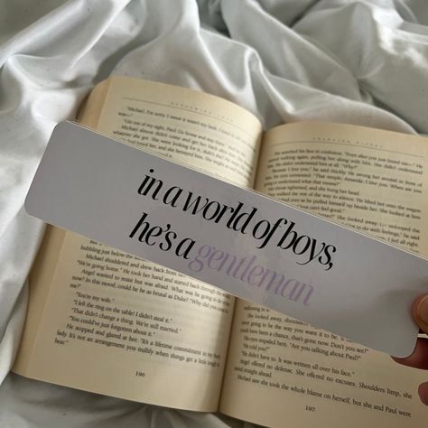 Quotes For Bookmark, Taylor Swift Bookmarks, Taylor Swift Book, Handmade Bookmarks Diy, Taylor Swift Inspired, Romance Reader, Bookmark Handmade, Handmade Bookmarks, Diy Bookmarks