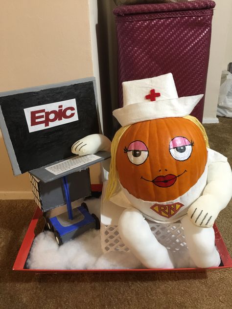 Creative Pumpkin Decorating Contest, Nurse Pumpkin, Nursing Station, Nurse Graduation Party, Halloween Pumpkin Crafts, Creative Pumpkin Decorating, Pumpkin Carving Contest, No Carve Pumpkin Decorating, Pumpkin Decorating Contest