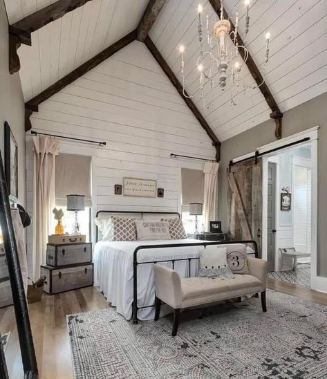 Shabby Home, House Bedrooms, Gorgeous Bedrooms, Barn Style House, Dream House Interior, Farmhouse Style House, Master Bedrooms Decor, Dream House Plans, Style At Home