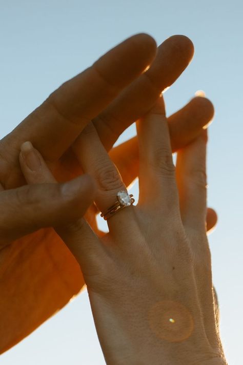 Aesthetic Desert Elopement | Nevada Elopement Photographer | This amazing couple gave so much Pride and Prejudice vibes! They were the sweetest, most tender couple. Find desert elopement photos, adventure elopement locations, aesthetic mojave desert, aesthetic bride and groom, and sunset photoshoot ideas. Book your adventurous elopement photographer at beccacannon.com Locations Aesthetic, Tender Couple, Aesthetic Bride And Groom, Sunset Couple Photography, Sunset Photoshoot Ideas, Farmer Wedding, Whimsical Bride, Aesthetic Desert, Desert Photoshoot Ideas