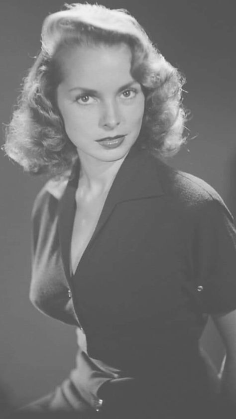 Janet Leigh, 1950 Old Film Stars, Janet Leigh, Tony Curtis, Classic Actresses, Hollywood Glam, Life Magazine, Vintage Hollywood, 8x10 Photo, Hottest Celebrities