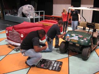 Local Prop Sharing! "The Virtual Prop Room": "Greased Lightning" Car for GREASE Grease Play, Grease Broadway, Greased Lightning, Homecoming Floats, Grease Costumes, Grease Movie, Grease Is The Word, Grease Musical, Lightning Cars