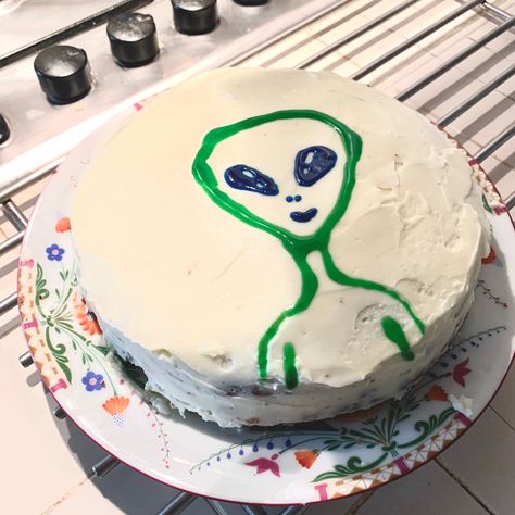 Alien Cakes, Gleep Glorp, Alien Cake, Meow Wolf, Dog Names, Cake