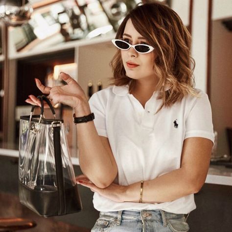 4 Cool Ways to Wear a Polo Shirt | Who What Wear Womens Polo Shirt Outfit, White Polo Outfit, White Polo Shirt Outfit, Shirt Women Outfit, Polo Outfit Ideas, Polo Shirt Outfit Women's, Polo Shirt Outfit, Women Outfit Ideas, Outfit Female