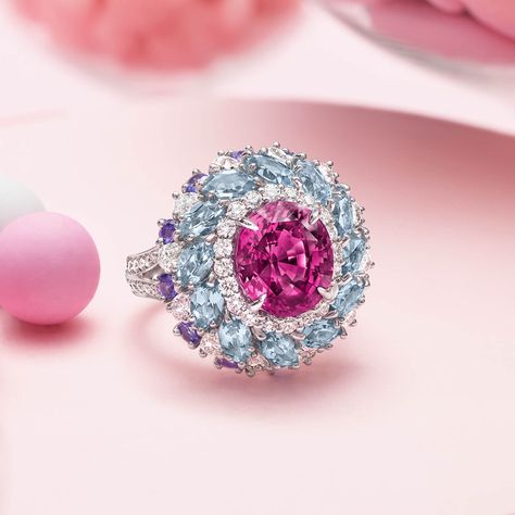 Gem Accessories, Expensive Diamond Rings, Harry Winston Jewelry, Pink Sapphire Jewelry, Rubies And Diamonds, Ring Jewellery Design, Candy Collection, Spessartite Garnet, Spinel Ring