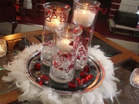 Valentine Feather Boa Centerpiece by dining delight, via Flickr Boa Centerpiece, Valentines Centerpiece, Pretty Centerpieces, Valentine Banquet, Church Valentines, Vday Party, Vday Decor, Valentine Centerpieces, San Valentine