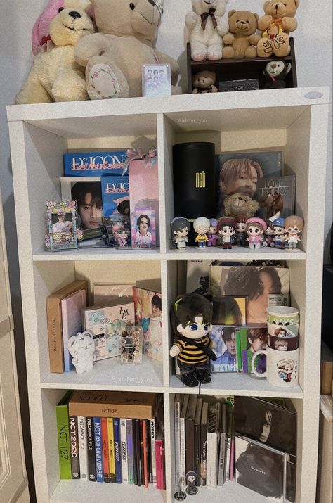 Svt Room Decor, Seventeen Room Decor Kpop, Nct Room Aesthetic, Seventeen Room Decor, Kpop Collection Aesthetic Room, Mingyu Aesthetic, Seventeen Collection, Nct Concert, Kpop Shelf