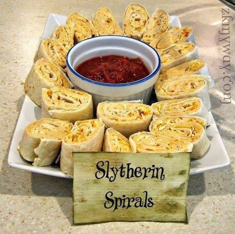 Harry Potter Tea Party, Harry Potter Food Ideas, Harry Potter Dinner, Harry Potter Weekend, Harry Potter Treats, Harry Potter Themed Party, Harry Potter Birthday Party Ideas, Harry Potter Shower, Harry Potter Snacks