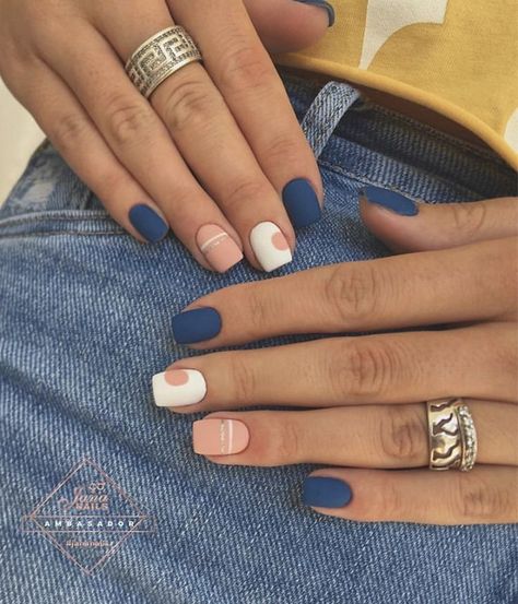 Unghie Sfumate, Art Designs Ideas, Short Gel Nails, Subtle Nails, Simple Gel Nails, Work Nails, Cute Gel Nails, Dipped Nails, Classy Nails