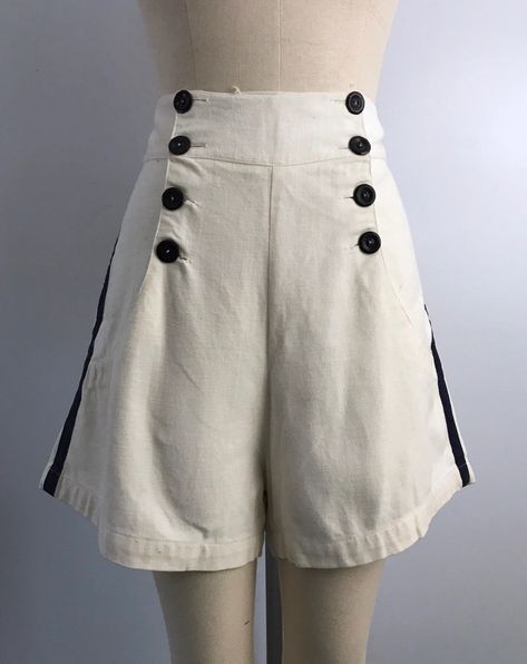 40s Outfits, Fashion Design Classes, Button Shorts, 1940s Outfits, Cute Belt, Vintage Sailor, Sailor Style, 20th Century Fashion, Concept Clothing