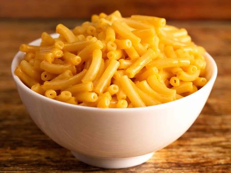 Move Over Kraft, This New Boxed Mac and Cheese Is All I Want for Dinner Mac And Cheese Without Milk, Kraft Mac And Cheese, Kraft Mac N Cheese, Boxed Mac And Cheese, Homemade Cheese Sauce, Creamy Macaroni And Cheese, Best Mac And Cheese, Homemade Cheese, Mac N Cheese Recipe