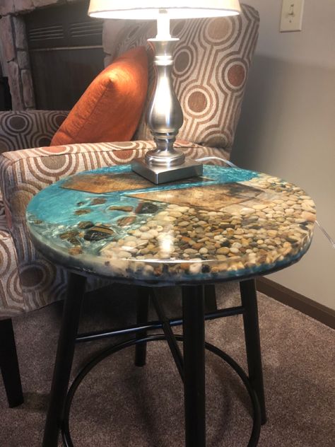 River Rock Table Top, Resin Stone Table, Resin End Table, Rock Table, Diy Resin Table, Epoxy Tables, Resin Table Top, Epoxy Table Top, Pallet Designs