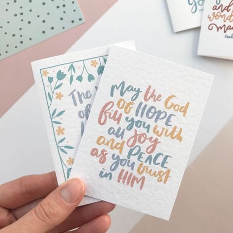 Mini Encouragement Cards, Bible Verses On Notecards, Encouragement Cards Handmade, Messages Of Encouragement, Christian Birthday Cards, Battle Cards, Ministry Gifts, Mini Bible, Bible Cards