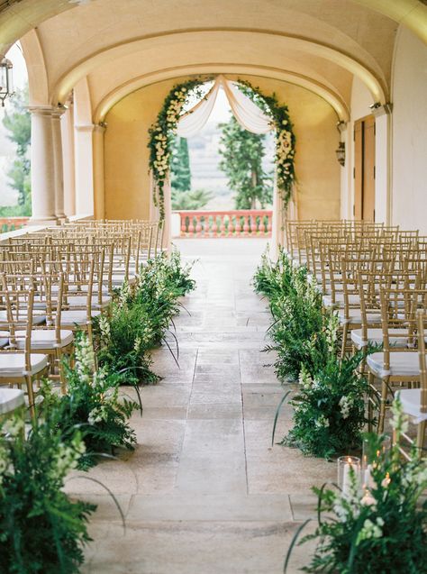 Church Wedding Flowers, Church Wedding Ceremony, Barcelona Wedding, Styled Wedding Shoot, Church Wedding Decorations, Aisle Flowers, Wedding Altars, Indoor Ceremony, Luxury London