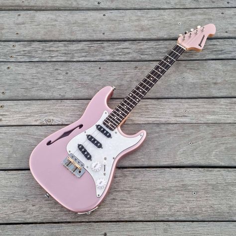 Thinline electric ukulele Electric Ukelele, Pink Ukulele, Electric Ukulele, Drum Kit, Jazz Guitar, Music Images, Ukelele, Body Electric, Drum Kits