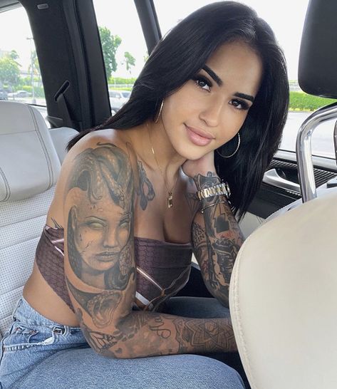 Latina Tattoo Ideas, Latina Tattoo, Cartoon Tattoo Ideas, Lowrider Models, Animated Shows, Cartoon Tattoo, Boho Tattoos, Tattoed Women, Dope Tattoos For Women