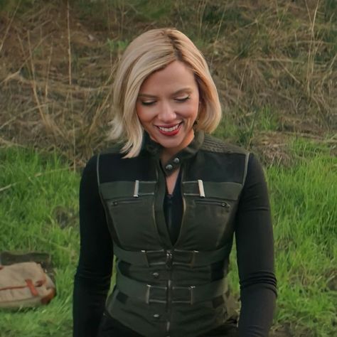 Ashley Greenwick Kin on Instagram: “The fact that the last time we see her she's smiling 🥺 ⧗ #blackwidow #natasharomanoff #scarlettjohansson” Natasha Romanoff Smiling, Black Widow Natasha, Forever Girl, Black Widow Marvel, Marvel Women, Romanoff, Natasha Romanoff, Her Smile, Black Widow