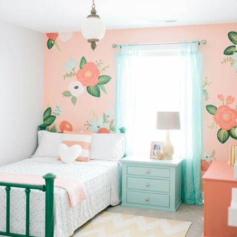 Creative Kid Rooms - Design Loves Detail Modern Girls Rooms, Creative Kids Rooms, House Of Turquoise, Girl Bedroom Designs, Modern Bedroom Design, Simple Bedroom