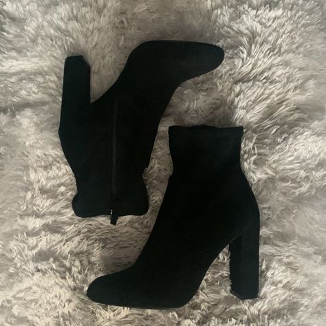 - Steve Madden, Black, 10m - Never Worn, Only Sign Are Slight Scuffs On Bottom From Trying On Inside (Shown In Pic) - Zipper On Inside Boots With Heels, Steve Madden Boots Ankle, Luxury Tote Bags, Nails Today, Shoes Steve Madden, Awesome Tattoos, Dress Up Outfits, Feminine Tattoos, Heel Boots