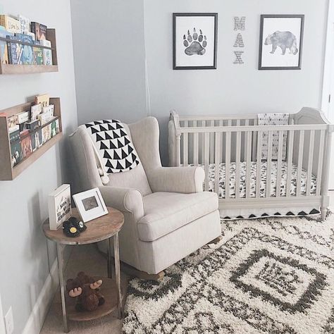 Nursery Ideas Gray, Gray Woodland Nursery, Transitional Nursery, Gray Crib, Gray Nursery, Stylish Bedroom Design, Baby Boy Room Nursery, Baby Room Design, Nursery Baby Room