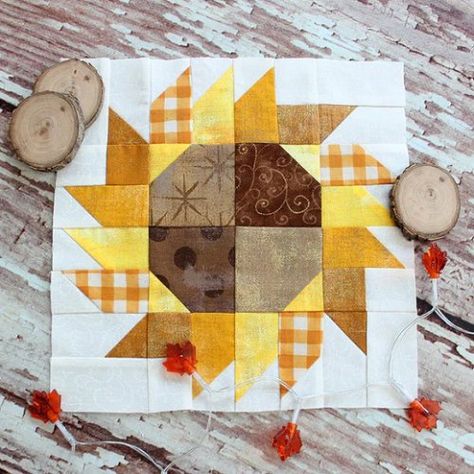 Sunflower Block Quilt Pattern Dresden Sunflower Quilt Pattern, Fall Quilt Patterns, Quilting 101, Sunflower Quilts, Fall Sewing, Block Quilt, Quilt Square Patterns, Flower Quilts, Barn Quilt Patterns