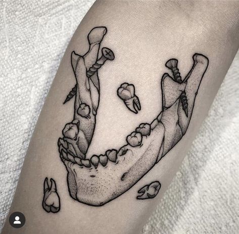 Anatomy Of The Body, Building Design Ideas, Anatomical Tattoos, Anatomy Tattoo, Tooth Tattoo, Funky Tattoos, Bone Tattoos, Best Tattoo Ideas, Creepy Tattoos