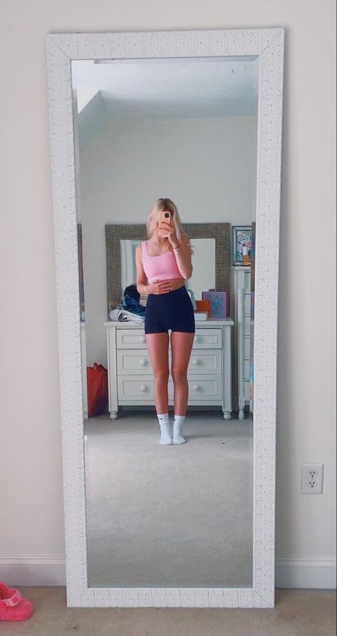 Aritzia Summer, Biker Shorts Outfit Summer, Lululemon Biker Shorts, Biker Shorts Outfit, Biker Short, Shorts Outfit, Summer 24, Outfit Summer, Cute Fits