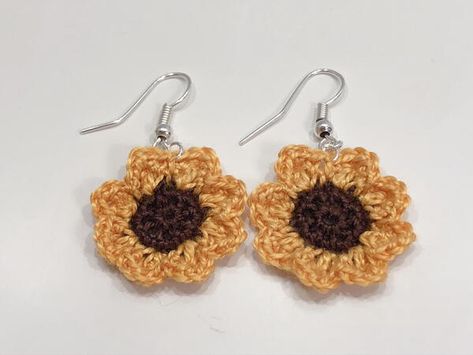 Crochet Sunflower Earrings, Sunflower Earring, Summer Maxi Dresses, Crochet Belt, Dishcloth Crochet Pattern, Crochet Earrings Pattern, Basic Crochet, Crochet Sunflower, All Free Crochet