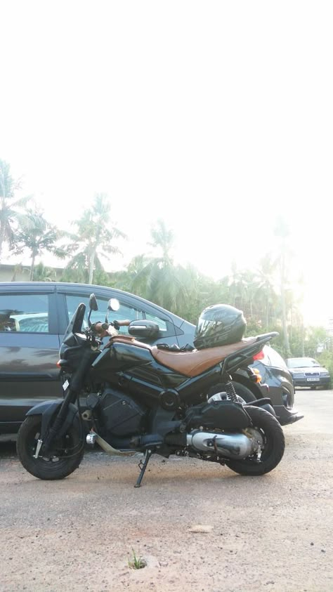 Navi Honda, Honda Navi, Motorcycle Photo Shoot, Cb 750 Cafe Racer, Bike India, Twister 250, Honda Civic 2005, Honda Scrambler, Black Honda