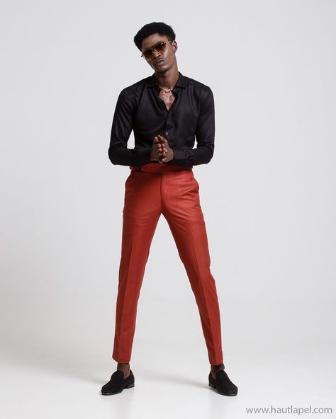 Black shirt and rust trouser. Bespoke tailoring Outfit With Black Shirt, Black Pants For Men, Trousers Outfit Men, Modeling Shoot, Mens Waistcoat, Classy Outfits Men, Trouser Outfit, Ootd Men, Bespoke Tailoring