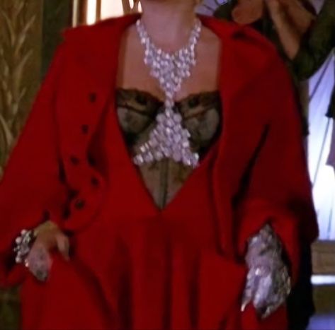 lady gaga (the countess) ahs hotel episode 1 (2011) Lady Gaga The Countess, Ahs Hotel Lady Gaga, Lady Gaga Hotel, Lady Gaga Countess, Countess Ahs, The Countess Ahs, Lady Gaga American Horror Story, Lady Gaga Costume, Lady Gaga Outfits