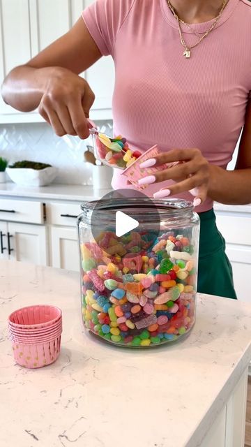 RAVEN ELYSE on Instagram: "CANDY SALAD!!! 🍬🍭 (being a grown up has it’s perks)" Raven Elyse, Candy Salad, Work Food, Work Meals, Grown Up, Growing Up, Diy Projects, Salad, Candy