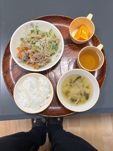 This is a traditional japanese school lunch. Japanese School Lunch, Japanese School, School Lunch, Traditional Japanese, Japanese Traditional