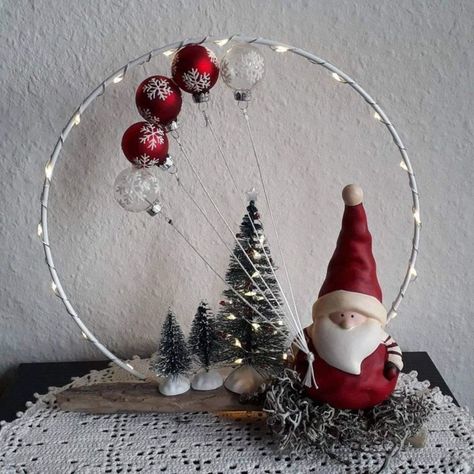 50+ DIY Christmas Hula Hoop Decoration Ideas To Make Your Home Sparkle - HubPages Christmas Hula Hoop Decoration, Hoop Decoration Ideas, Christmas Hula Hoop, Hula Hoop Decoration, Diy Christmas Decorations Easy, Holiday Crafts Christmas, Handmade Christmas Decorations, Hula Hoop, Christmas Crafts Decorations