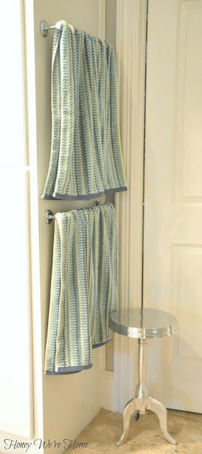 Towels On Towel Bar, How To Hang Bathroom Towels, Towel Bars In Bathroom, How To Hang Towels, Bathroom Towel Rod, Hanging Bath Towels, Wash Tape, Hang Towels In Bathroom, Bathroom Accesories