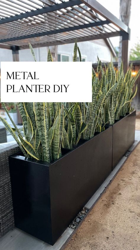 I made the metal planters of my dream! (and my budget too😆). Thrifted metal filing cabinets, my favorite spray paint, and a little work… | Instagram Cabinet Planters, Filing Cabinet Planter, File Cabinet Planter, Moderne Have, Big Planters, Metal Garden Beds, Diy Garden Bed, Planter Beds, Metal Planter Boxes