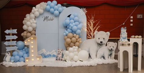 Polar Bear Centerpieces, Bear Centerpieces, Winter Baby Shower Themes, Birthday 1st, Winter Wonderland Birthday, Wonderland Birthday, Winter Onederland Birthday, Winter Onederland, Shower Themes