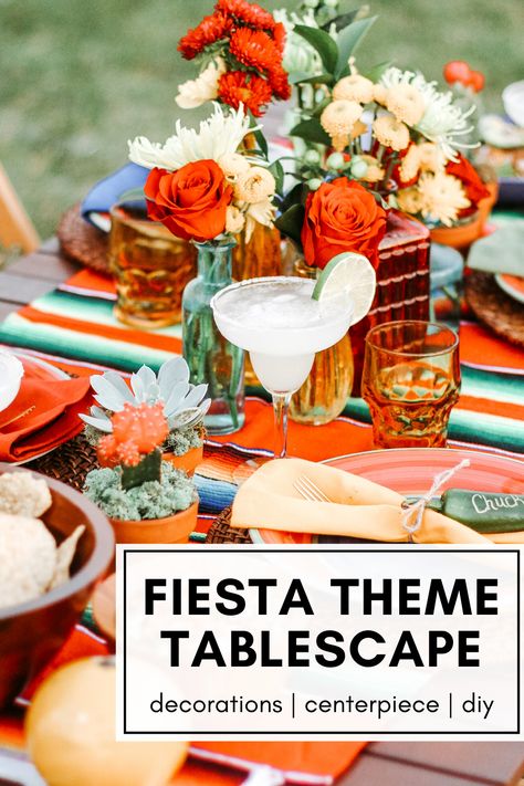 Mexican Theme Dinner Party, Mexican Theme Dinner, Mexican Tablescape, Mexican Party Ideas, Mexican Table Setting, Theme Dinner Party, Mexican Dinner Party, Fiesta Table, Dinner Party Table Settings