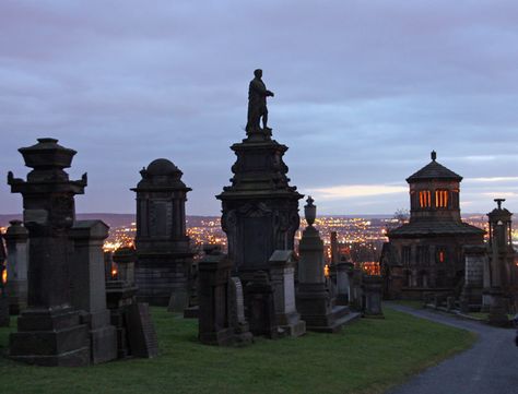 Glasgow Necropolis Glasgow Aesthetic, Scottish Photography, Glasgow Necropolis, Enchanting Places, Ireland Scotland, Glasgow Scotland, Summer 24, Graveyard, Happy Place