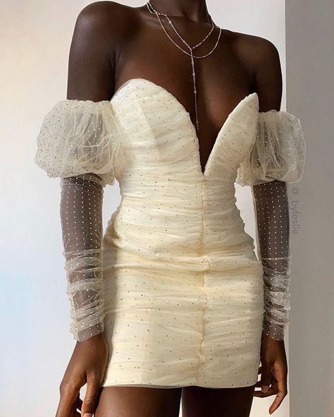 House Of CB on Instagram: “When the dress code is casual, the Milana dress.  Shop: HouseofCB.com” Tulle Corset, Tulle Midi Dress, House Of Cb Dresses, Glamour Dress, Deep Plunge, Glitter Dress, Ivory Dresses, Bustier Dress, Plunge Neckline