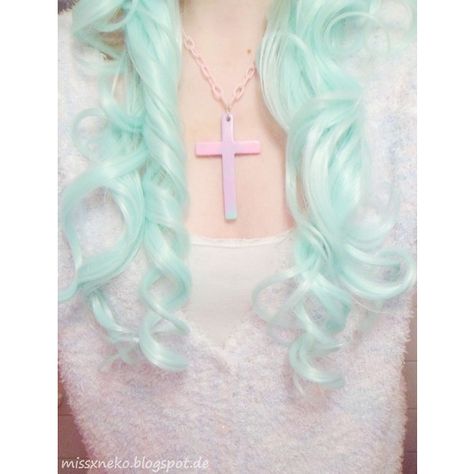 Her hair color <3 We Heart It ❤ liked on Polyvore featuring hair Ringlets Hair, Violet Ombre, Aqua Hair, Mint Hair, Kawaii Hairstyles, Pastel Mint, Pastel Hair, Dye My Hair, Waist Cincher