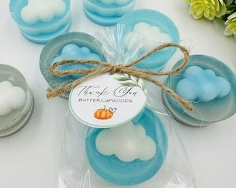 Cloud Soap, Baby Shower Boho, Classy Baby Shower, Baby Shower Souvenirs, Baby Shower Labels, Candy Labels, Lavender Fragrance, Mini Soaps, Soap Favors