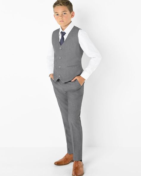 The Philip in dove grey is such a great option to go with any colour accessories 🤩 #boyssuit #weddingtrends #weddingvibes #partywear #kidssuits #boyssuits #weddingedit #summerwedding #kidsstyle #outfit #weddinginspo Year 6 Graduation, Page Boy Outfits, Grey Waistcoat, 3 Piece Suit Wedding, Groom Suit Grey, Suit Prom, Grey Tuxedo, Wedding Suits Groom