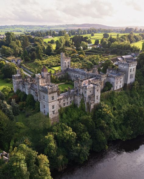 Places in Ireland that look like straight out of the movie.🎥🙌✨ Do you have a favourite one? 😍 📍Lismore Castle, County Waterford 📍Dromana Gate , County Waterford 📍Ballysaggartmore Towers, County Waterford 📍Leap Castle (One of the most haunted castles in Ireland), County Offaly 📍Blarney Castle, County Cork 📍Ross Castle, County Kerry 📍Birr Castle, County Offaly 📍The Swiss Cottage, County Tipperary 📍Castledonovan, County Cork 📍Bantry House, County Cork #bucketlistadventures #beautifuldest... Blarney Castle Ireland, Places In Ireland, Haunted Castles, Tipperary Ireland, Ross Castle, Blarney Castle, Swiss Cottage, Waterford Ireland, Castles In Ireland