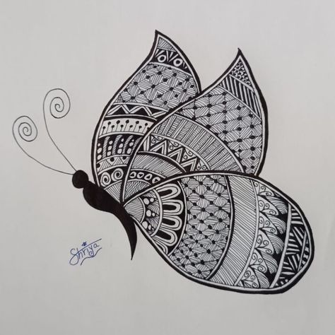 Insect Doodles, Butterfly Mandala Art, Mandala Sketch, Easy Mandala, Easy Mandala Drawing, Butterfly Mandala, Simple Mandala, Mandala Design Pattern, Mandala Art Lesson