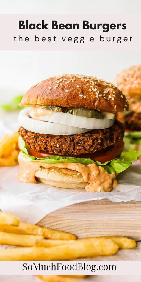 Black bean walnut burgers have a satisfying meaty texture and are grill-able and gluten-free! Vegan Black Bean Burgers, Easy Veggie Burger, Ella Vegan, Vegan Black Bean Burger, Black Bean Burger Recipe, Healthy Fast Food Options, Vegan Burger Recipe, Black Bean Burger, Plant Based Burgers