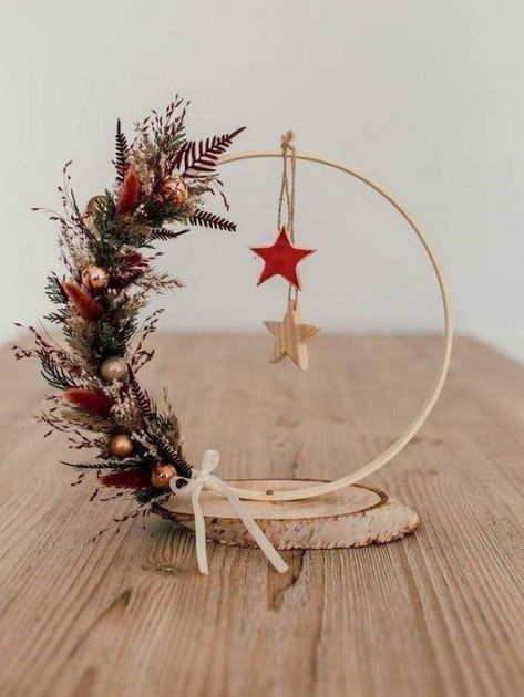 Christmas Flower Arrangements, Orange Garland, Xmas Diy, Minimalist Christmas, Easy Christmas Diy, Christmas Crafts Decorations, Christmas Embroidery, Christmas Floral, Christmas Wreaths Diy