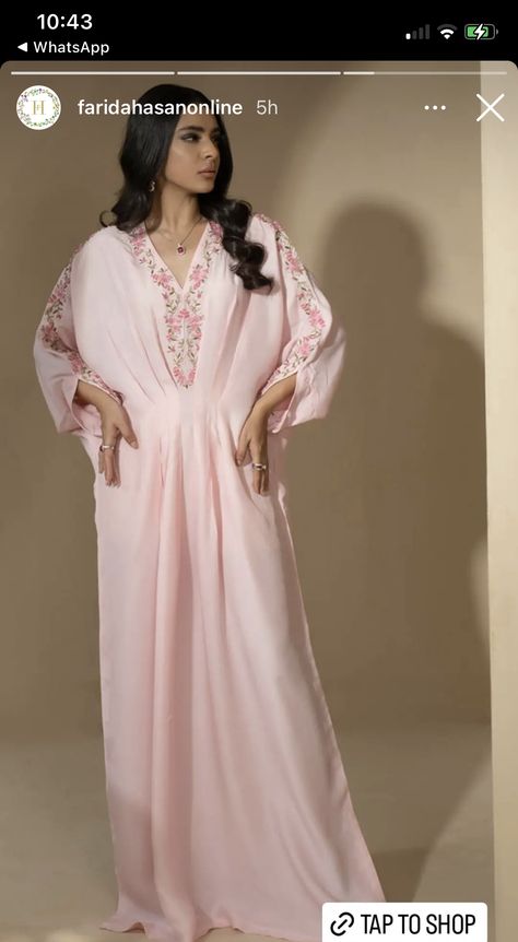 Pakistan Outfits, Farida Hasan, Velvet Kaftan, Pink Kaftan, Pret Wear, Silk Outfits, Luxury Pret, French Knot, Shalwar Kameez